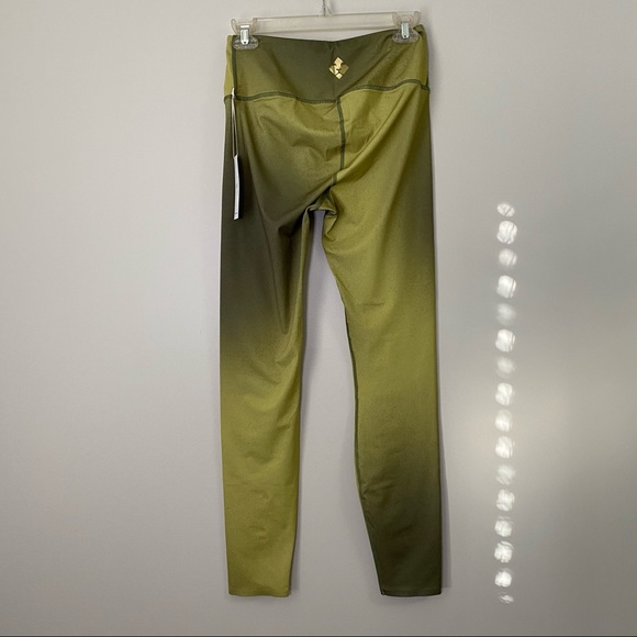 Fierce + Regal The Airbrush Leggings Green Army Yellow Chartreuse Small 7/8 - Picture 3 of 7